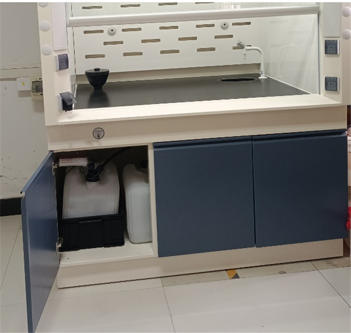 西南某知名高校